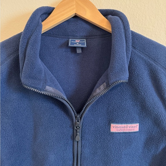 Vineyard Vines Men’s navy Medium Sweater Fleece Vest - Picture 2 of 15